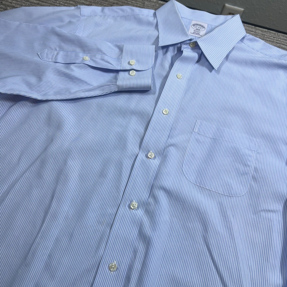 Brooks Brothers Dress Shirt Mens Regent Non-Iron Pinstripe 17 34/35 Blue OCBD